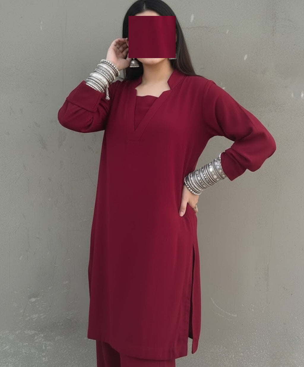 2pc Maroon fit ( side pockets included )